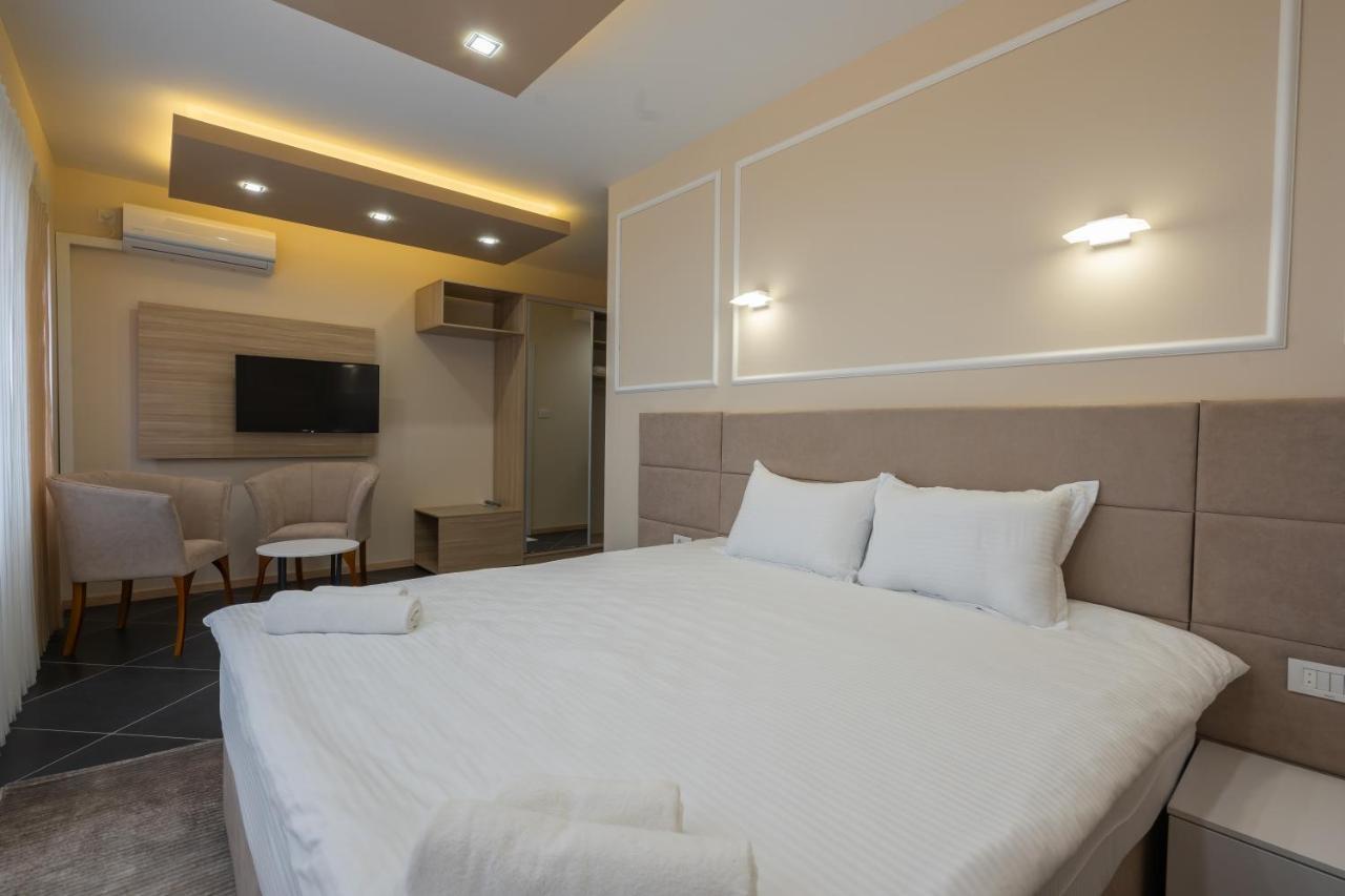 Hotel & Resort Bon Bon Suto Orizari Extérieur photo